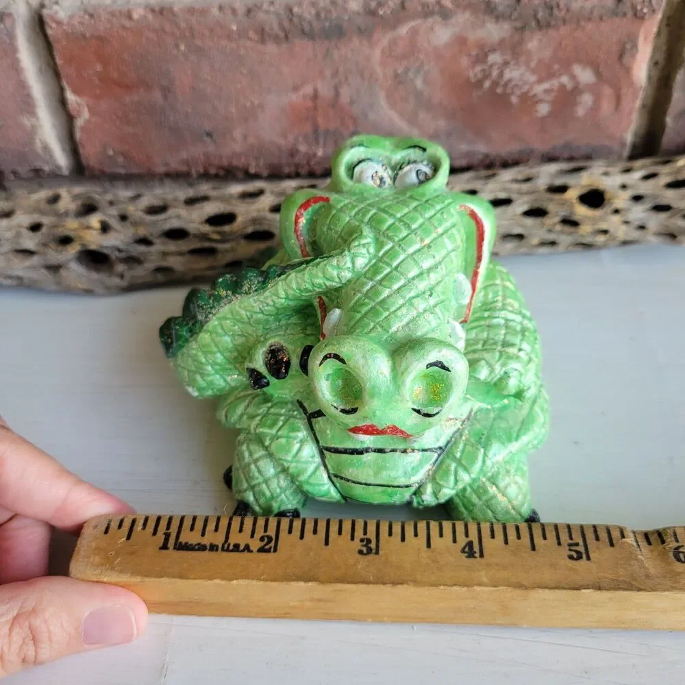 Unique Glitter Alligator Vintage Chalkware Figurine